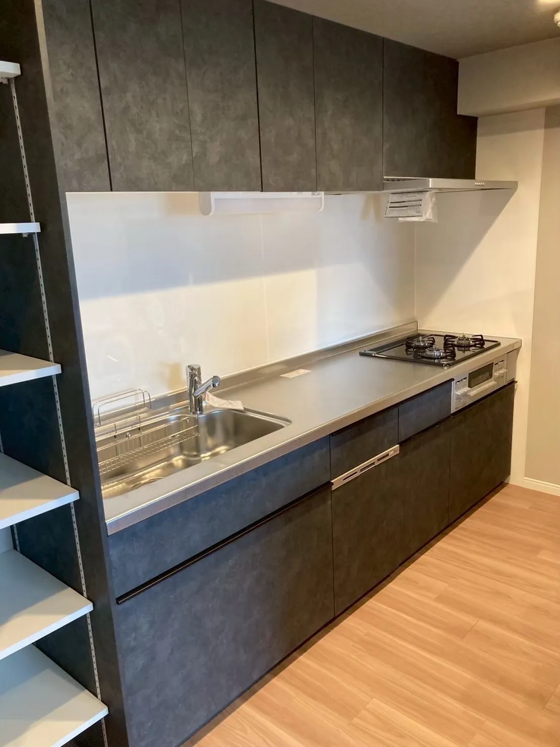 タイルからキッチンパネルへ